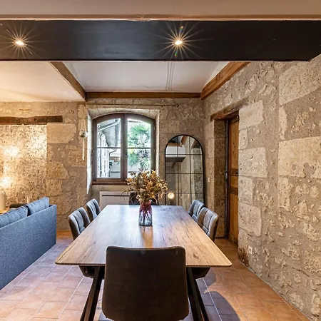 Superbe Appartement, Situe Au Coeur De La Ville. Auch Exterior photo